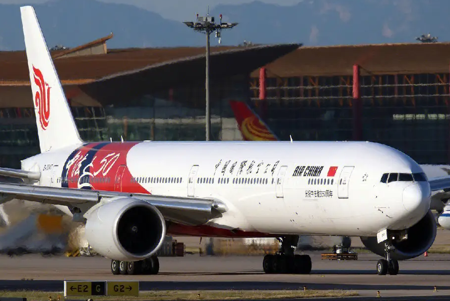 国航：在首都机场运行的部分航班将调整进出港航站楼
