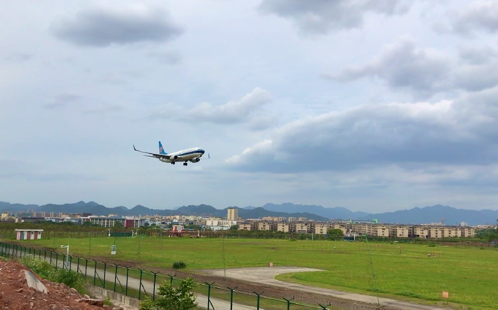 浙江义乌加密航班！广交会将持续至5月5日