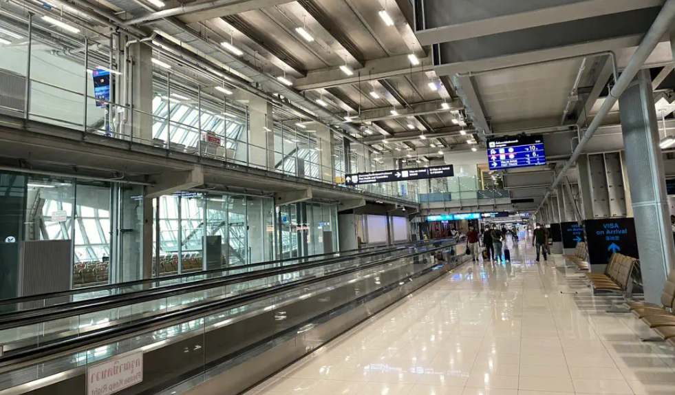 泰国政府拟向民众征收不超过5000铢的“出境税”