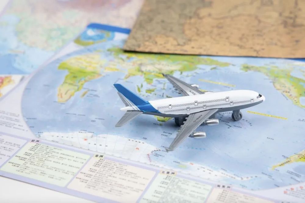 暑运机票热度较疫情前涨两成，机票价格6月下旬增幅起势