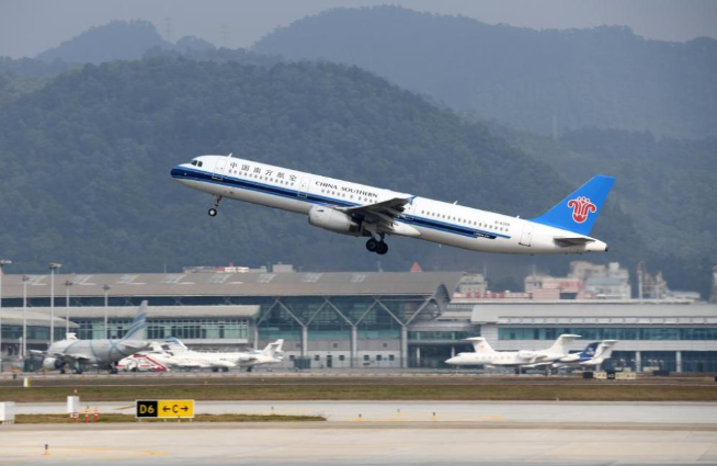 深圳机场国际航线密集复航