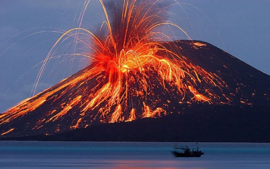 喀拉喀托之子火山多次喷发 驻棉兰总领馆发布提醒