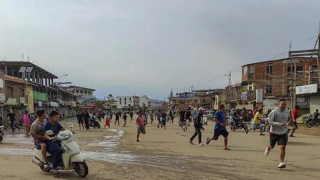 印度发生多起灾难事故和暴力冲突 中使馆发布安全提醒