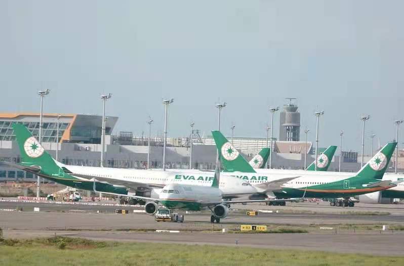 国台办：两岸航线航班应根据市场调节 满足两岸民众出行需要