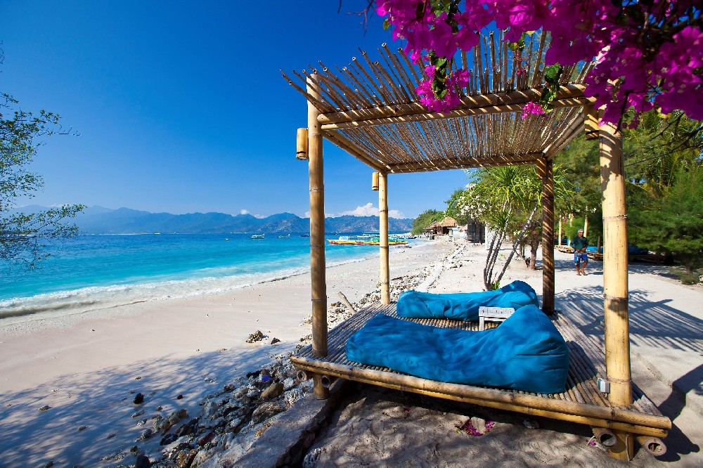 巴厘岛拟向每名游客收取10美元入境费