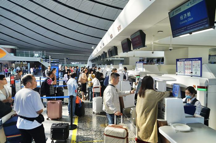 我国国际定期客运航班已恢复至4240班