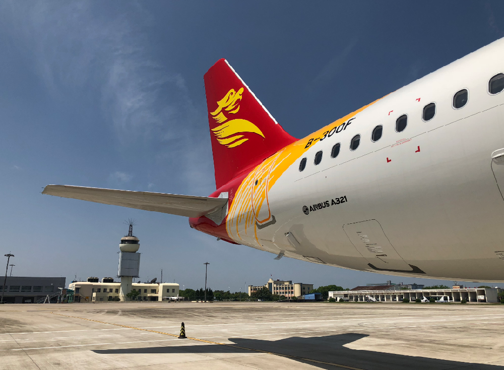 冬春航季“焕新”：航空公司逐鹿商务干线 部分国际航线恢复率将超100%