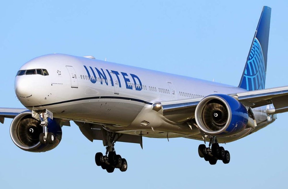 今起每周70班，中美间定期直飞航班再增班！北京直飞洛杉矶最低不到4000元，年初高达2万元