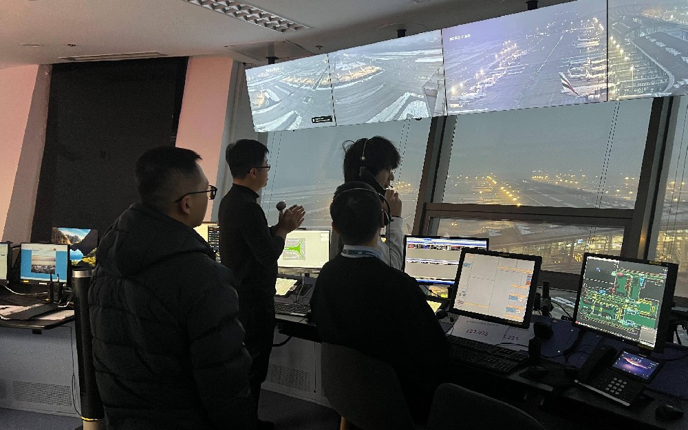 首都机场已启动一级响应机制，降低降雪对航班运行的影响